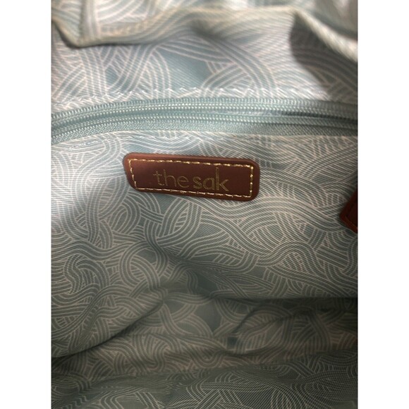 The Sak Crossbody Purse.  Metallic Copper Color. 2 Front Zippers. Top Zip - Picture 7 of 14